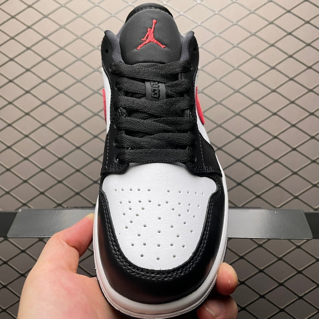 Air Jordan 1 Low "Black Siren Red"